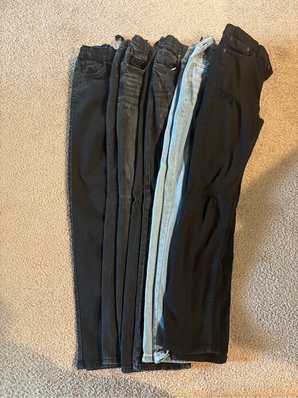 Pack of Mixed boys Jeans - Black & Light Blue size 16